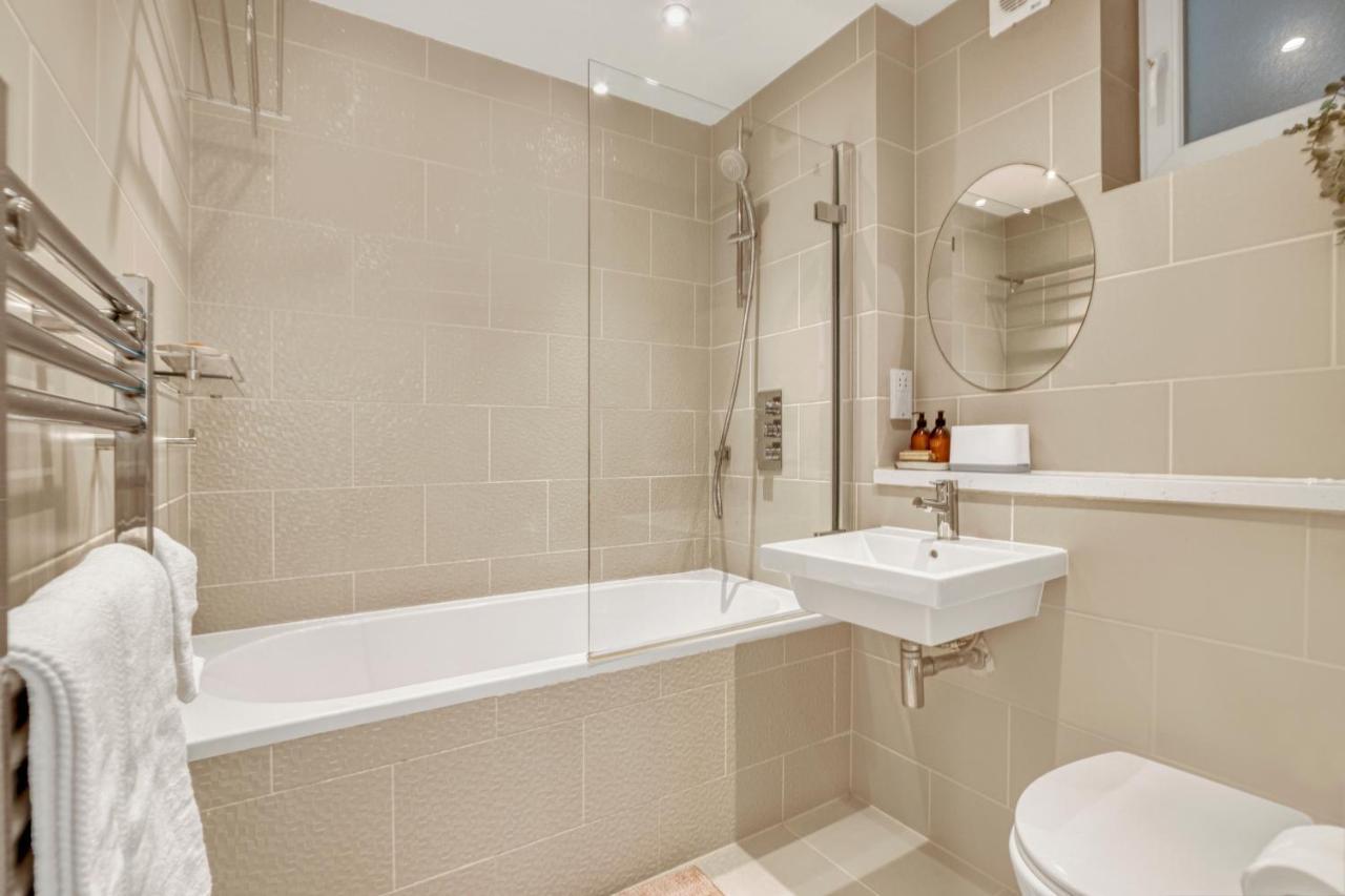 Homely 1Bed Apartment Vauxhall Лондон Экстерьер фото